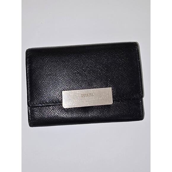 Prada key holder - Picture 1 of 10